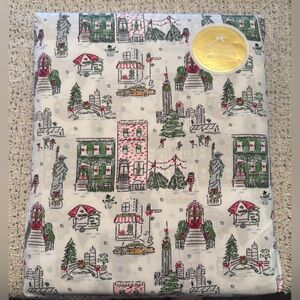 Christmas in New York Sheet Set NWT
